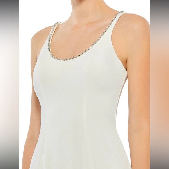 Ieena for Mac Duggal 26583 - Jeweled Evening Gown in White Size 8 - Picture 4 of 14